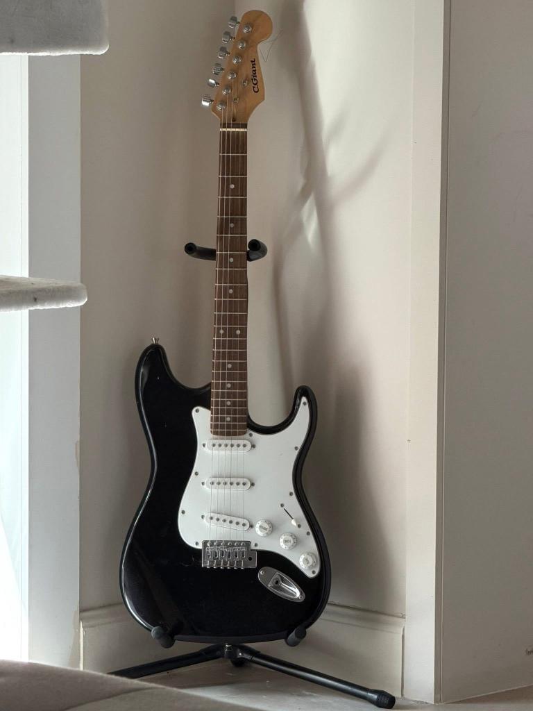 Gitaar, Ophalen, Zo goed als nieuw