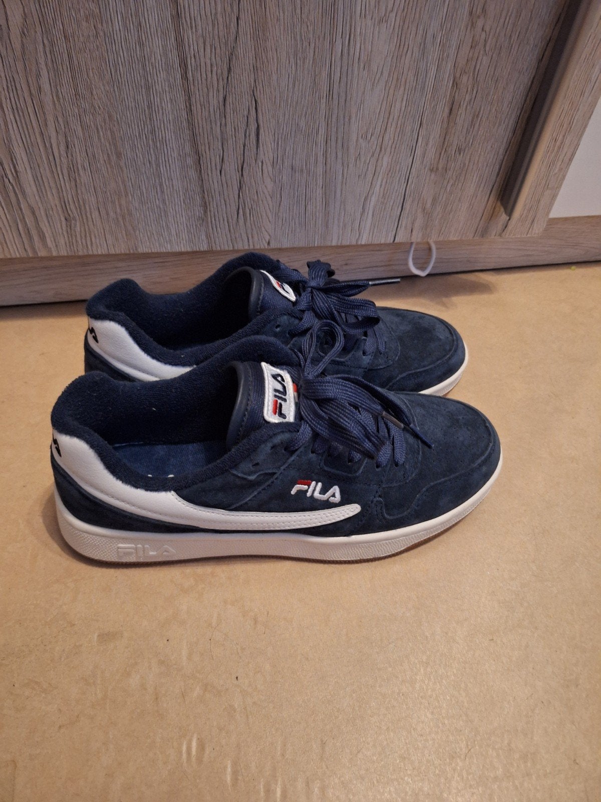 Sneakers Fila maat 41, Ophalen, Blauw, Zo goed als nieuw, Sneakers