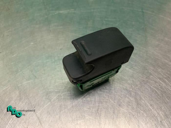 Commutateur vitre électrique d'un Citroen C1 (C1 05-), -, 3 mois de garantie, Utilisé, -
