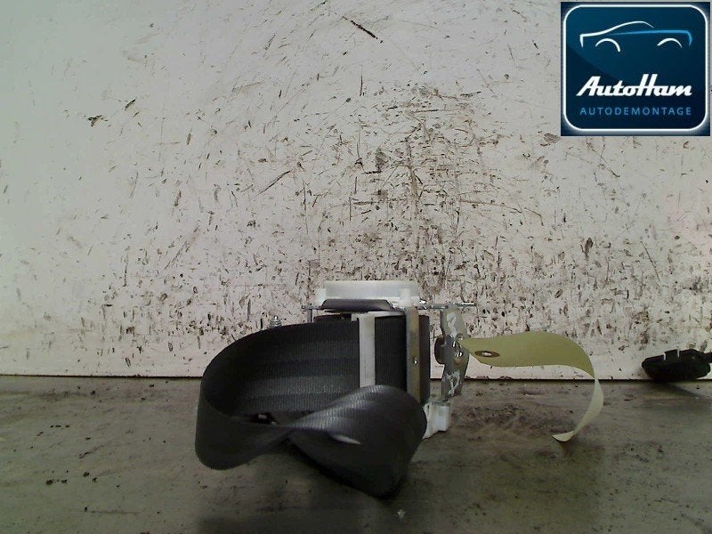 CEINTURE DE SECURITE ARRIERE CENTRALE Renault (|8200661276|), Utilisé, Renault