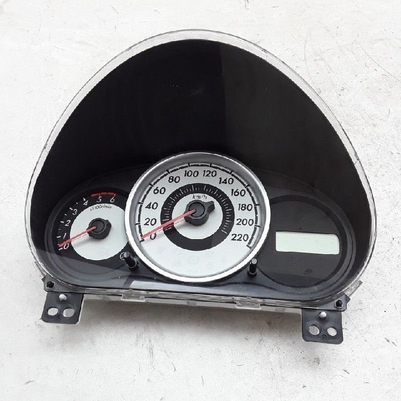 COMPTEUR DE VITESSE Mazda 2 (DE) (01-2007/06-2015), Utilisé, Mazda