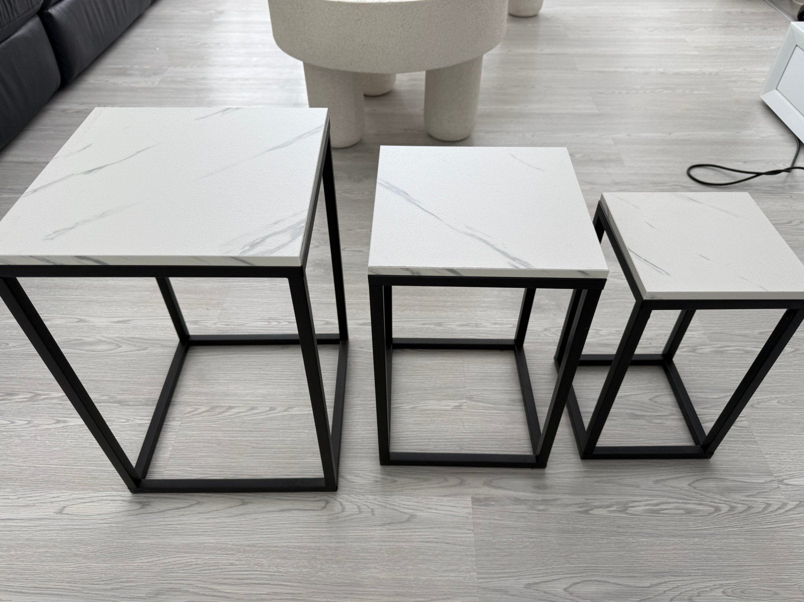 Petite table, Maison & Meubles, Enlèvement, Comme neuf