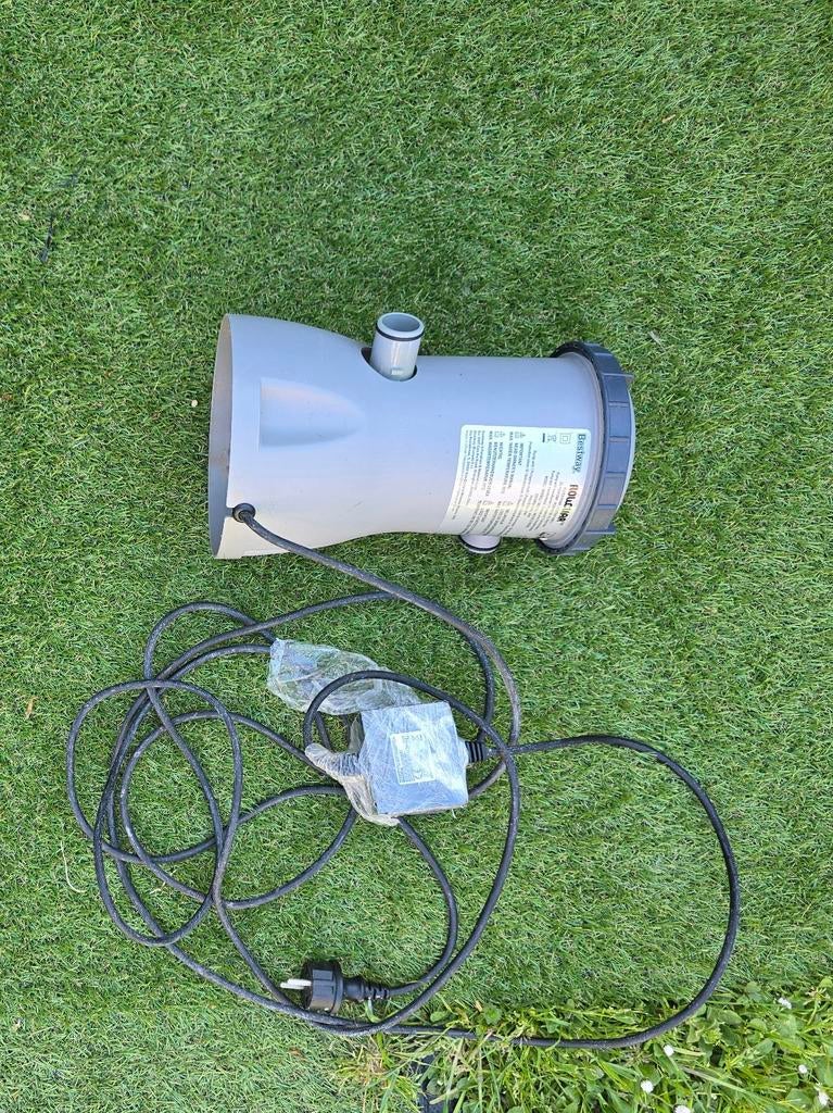 Filtre de piscine Intex.