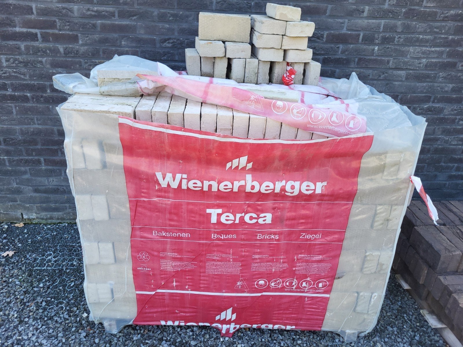 Pallet grijze bakstenen wienerberger, Ophalen, Nieuw, Bakstenen