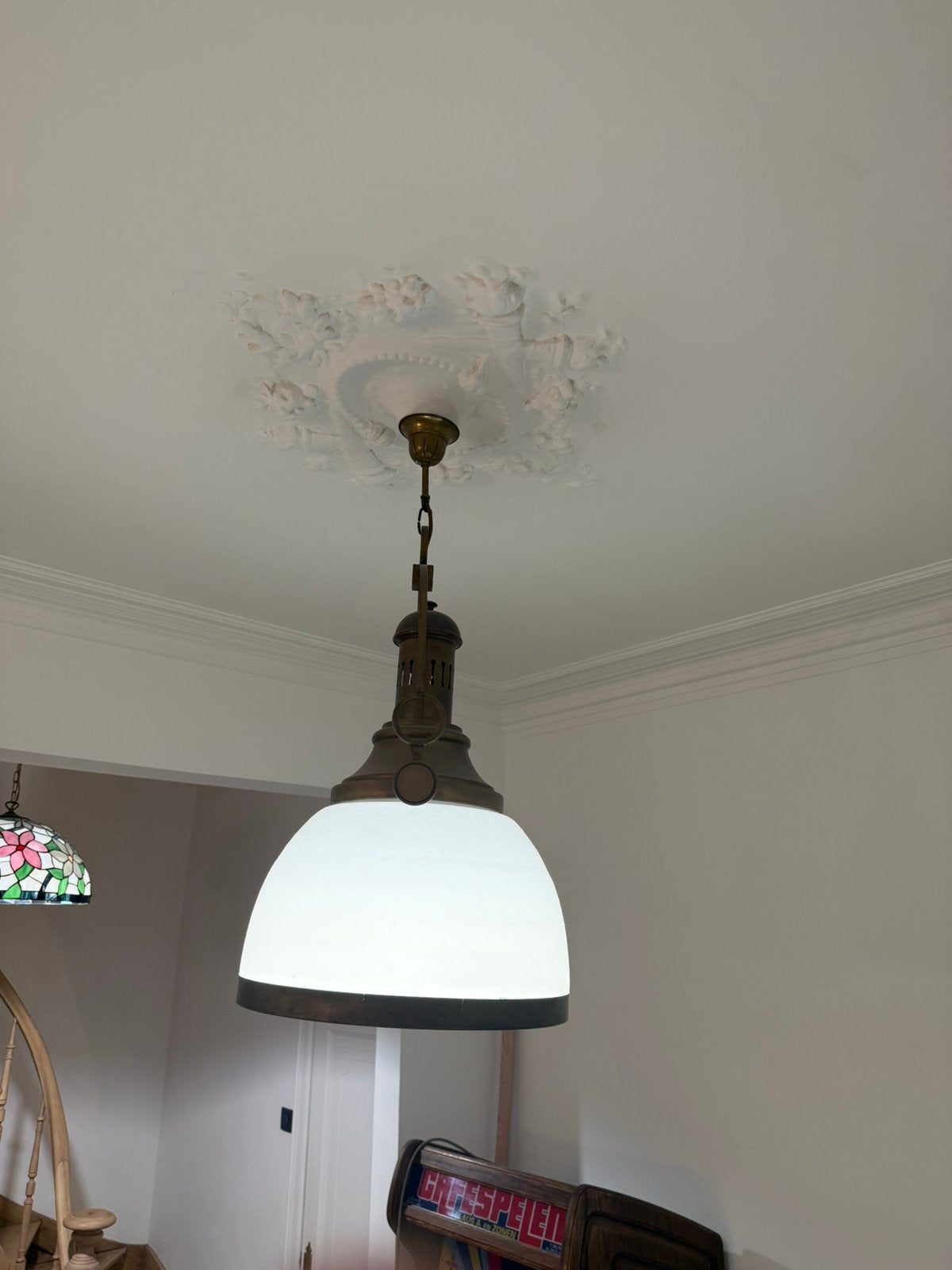Lampe suspendue industrielle vintage en verre opalin, Enlèvement, Comme neuf