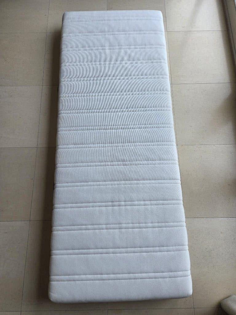 Ikea Matras 80x200 cm, Huis en Inrichting, Ophalen, Eenpersoons, Zo goed als nieuw, 80 cm