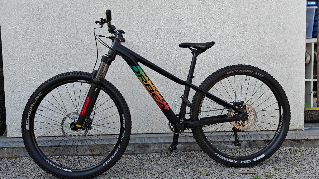 Orbea Laufey Junior 27, Fietsen en Brommers, Fietsen | Jongens, Zo goed als nieuw, 26 inch of meer, Handrem, Versnellingen, Schijfrem
