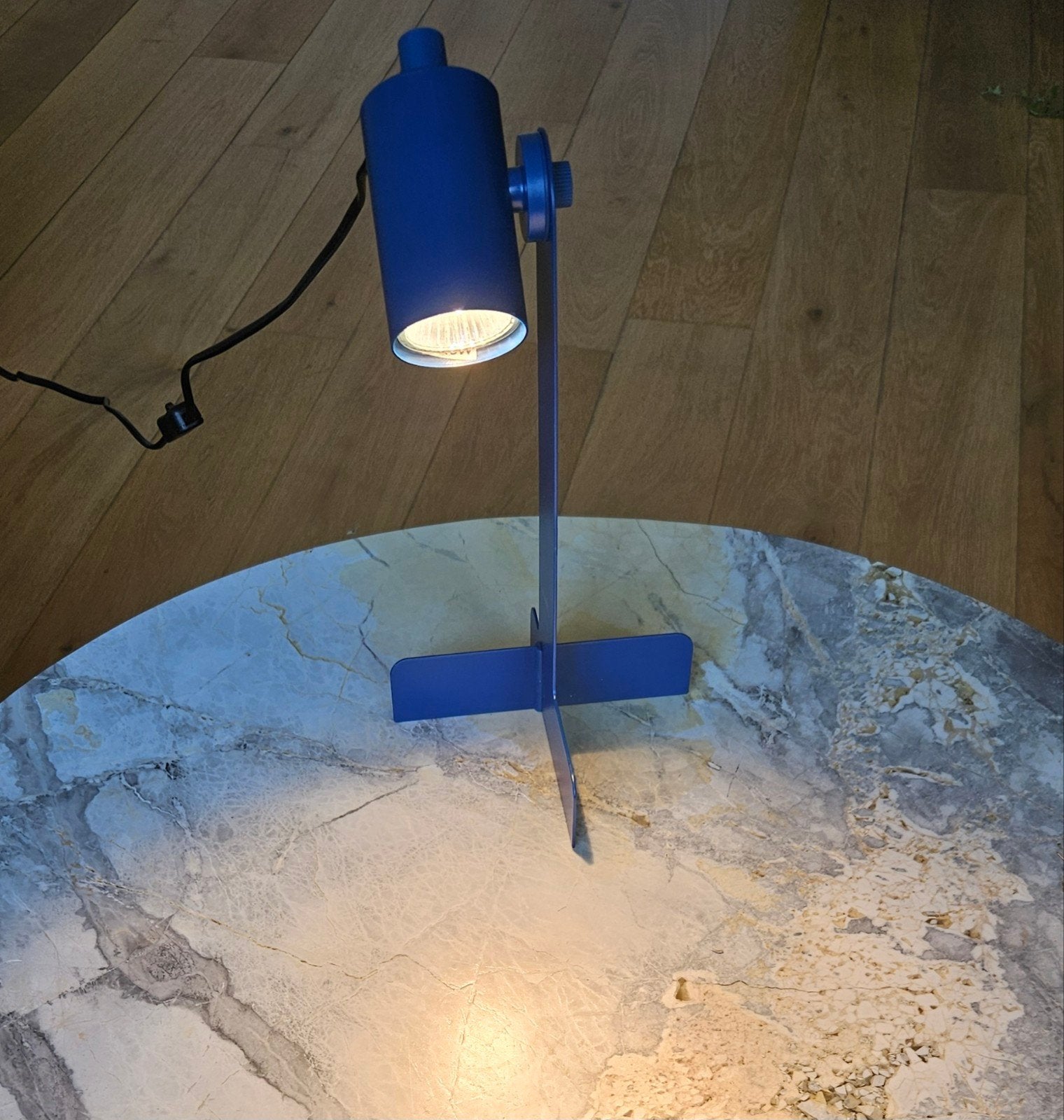 Leuk lampje voor op bureau of schilderij, Ophalen