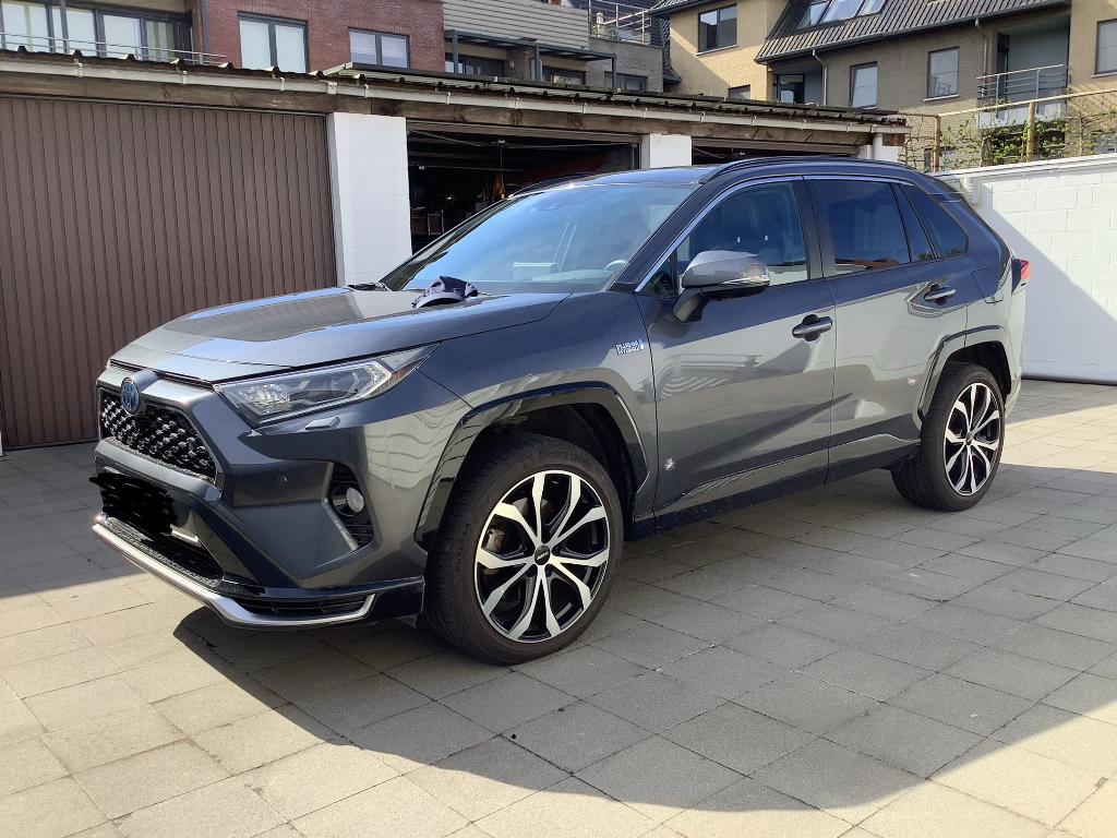 Toyota Rav4 plug-in 2022 48000km 4x4 Ent cuir  Toit ouvert, Autos, Toyota, Cuir, Argent ou Gris, Achat, 2487 cm³