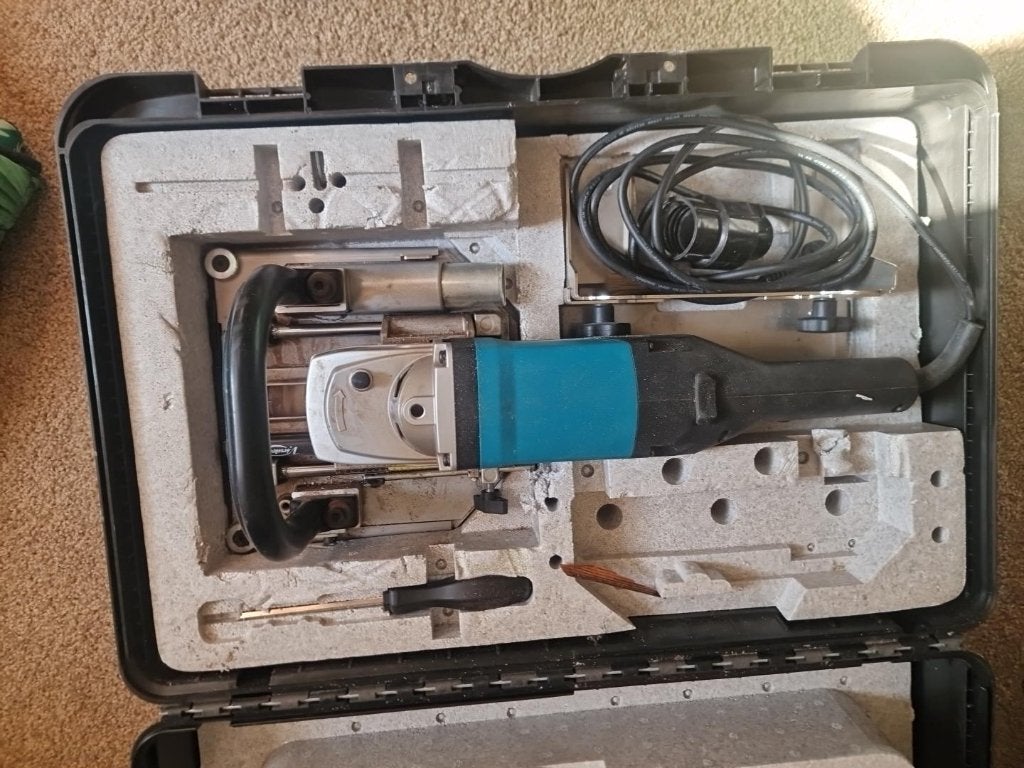 Virutex RV70U professionele renovatie-/kozijnzaag 1700W, Électrique, Enlèvement ou Envoi, Autres types, Overig