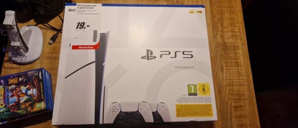 125€, Enlèvement ou Envoi