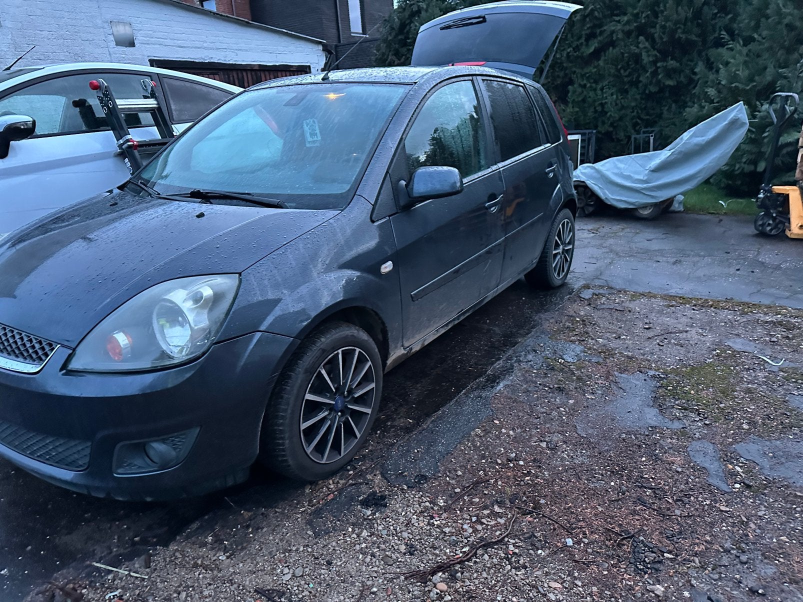 Ford fiesta onderdelen benzine en diesel, Achat, 5 portes, Diesel, Particulier