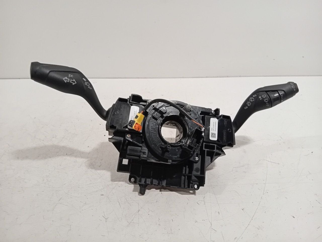 Combischakelaar Ford C-Max, Onderdelen@venauto.nl, Van der Ven Autorecycling B.V., Ettenseweg 76, 4706 PB Roosendaal, The Netherlands