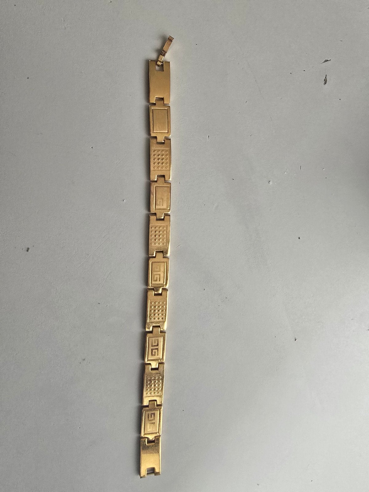 geen goud, Handtassen en Accessoires, Armbanden, Ophalen of Verzenden, Goud, Goud