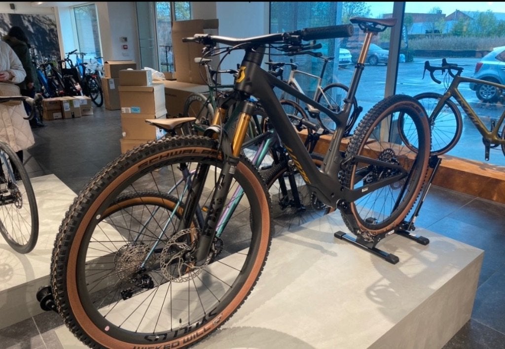 MTB Scott Spark 900 Ultimate EVO AXS, Fietsen en Brommers, 49 tot 53 cm, Zo goed als nieuw, Schijfrem, Ophalen