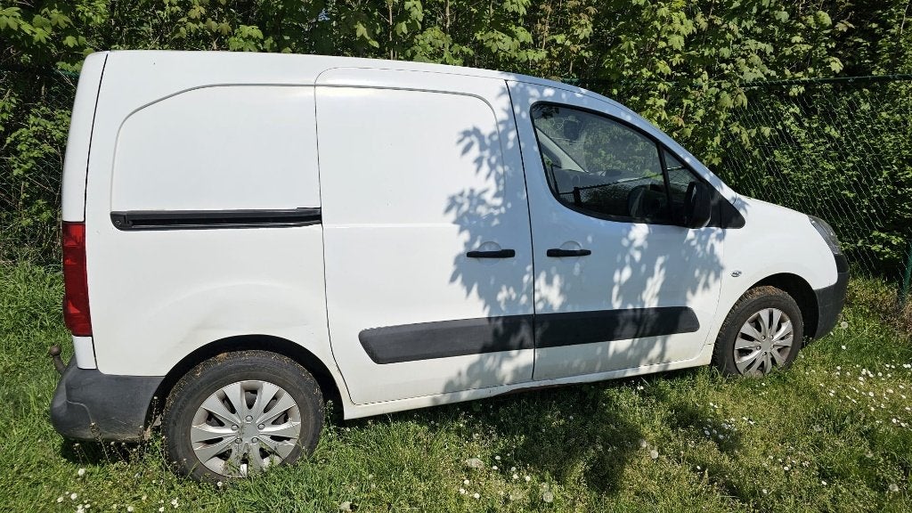 Citroen berlingo, Voorwielaandrijving, Stof, Beige, 4 cilinders
