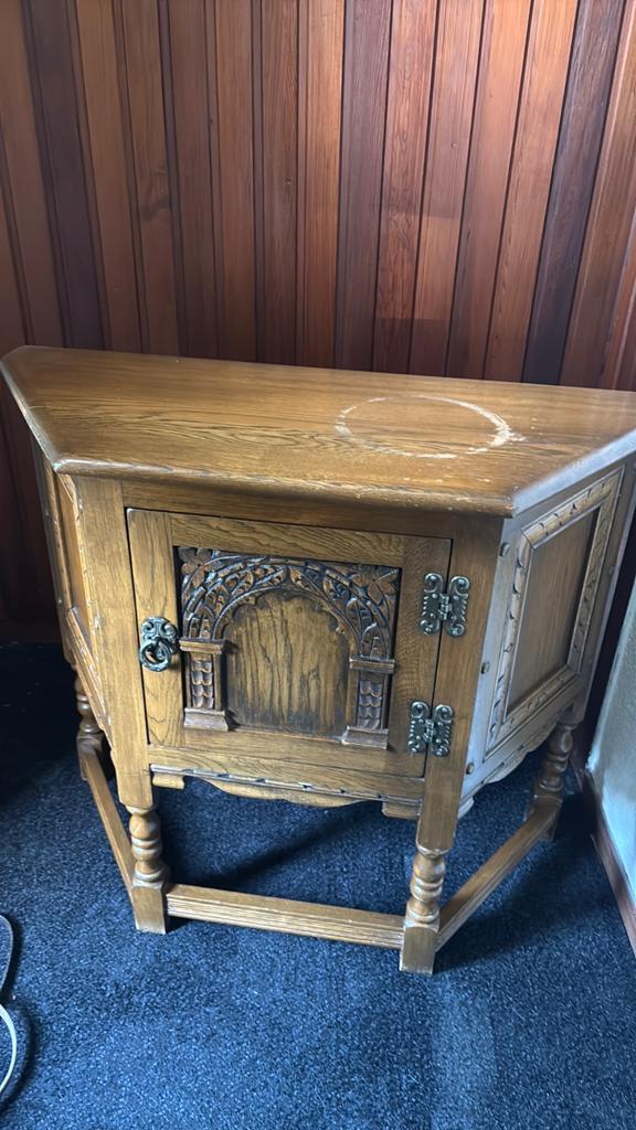 Opkanp project. Old Charm Eiken Canted Kastje / Halmeubel, Ophalen