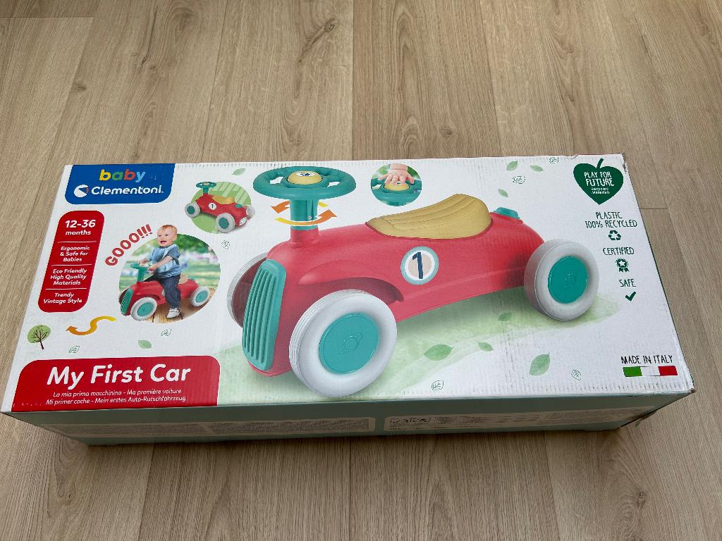 Play For Future Mijn eerste vintage speelgoedauto, Enlèvement, Comme neuf