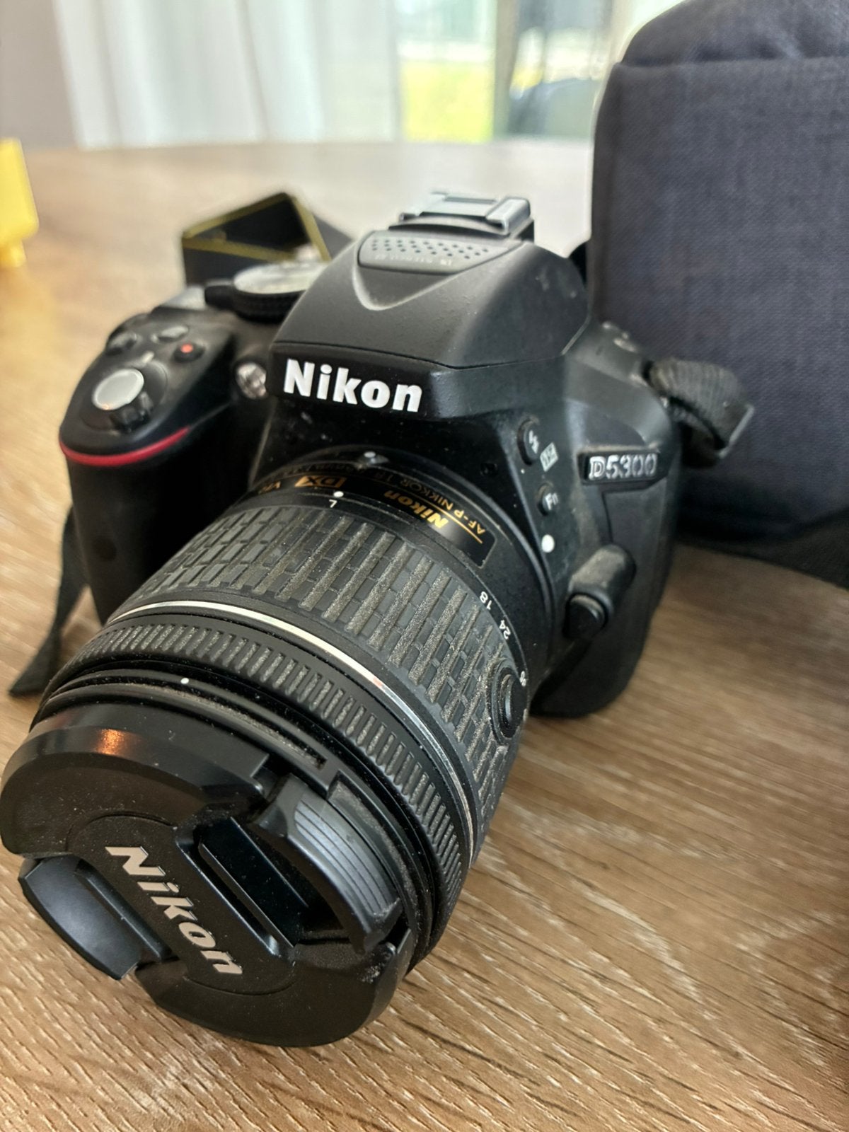 Nikon D5300 met lens, lader en tas, Audio, Tv en Foto, Fotocamera's Digitaal, Ophalen, Zo goed als nieuw, Nikon