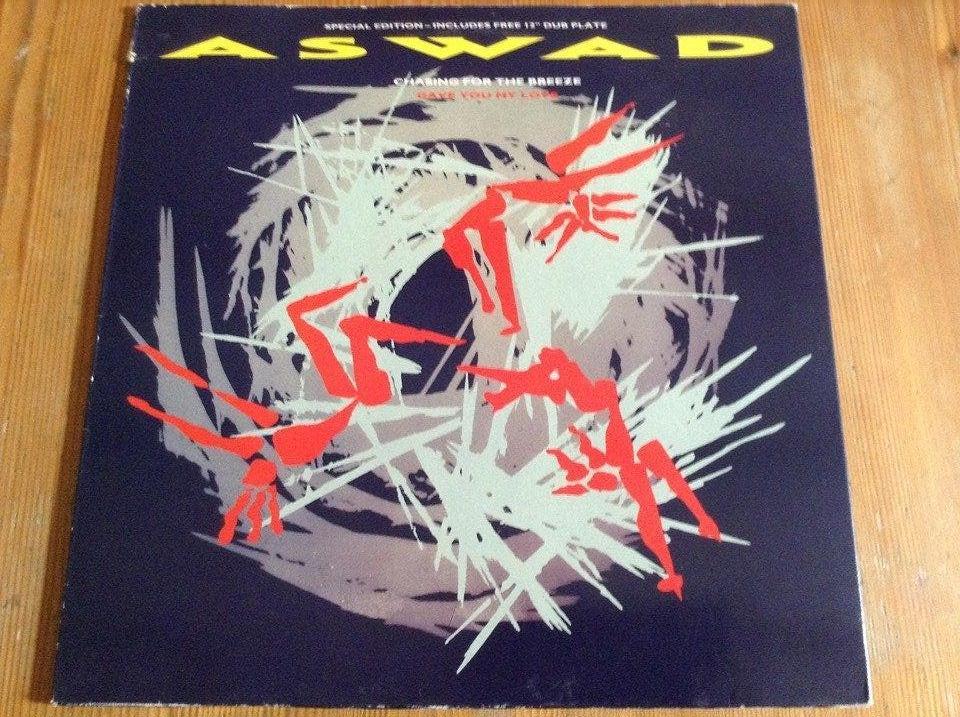 LP Aswad “Chasing for the breeze / Gave you my life 12” ”, Ophalen of Verzenden, 1980 - 1989, Gebruikt, 12 inch
