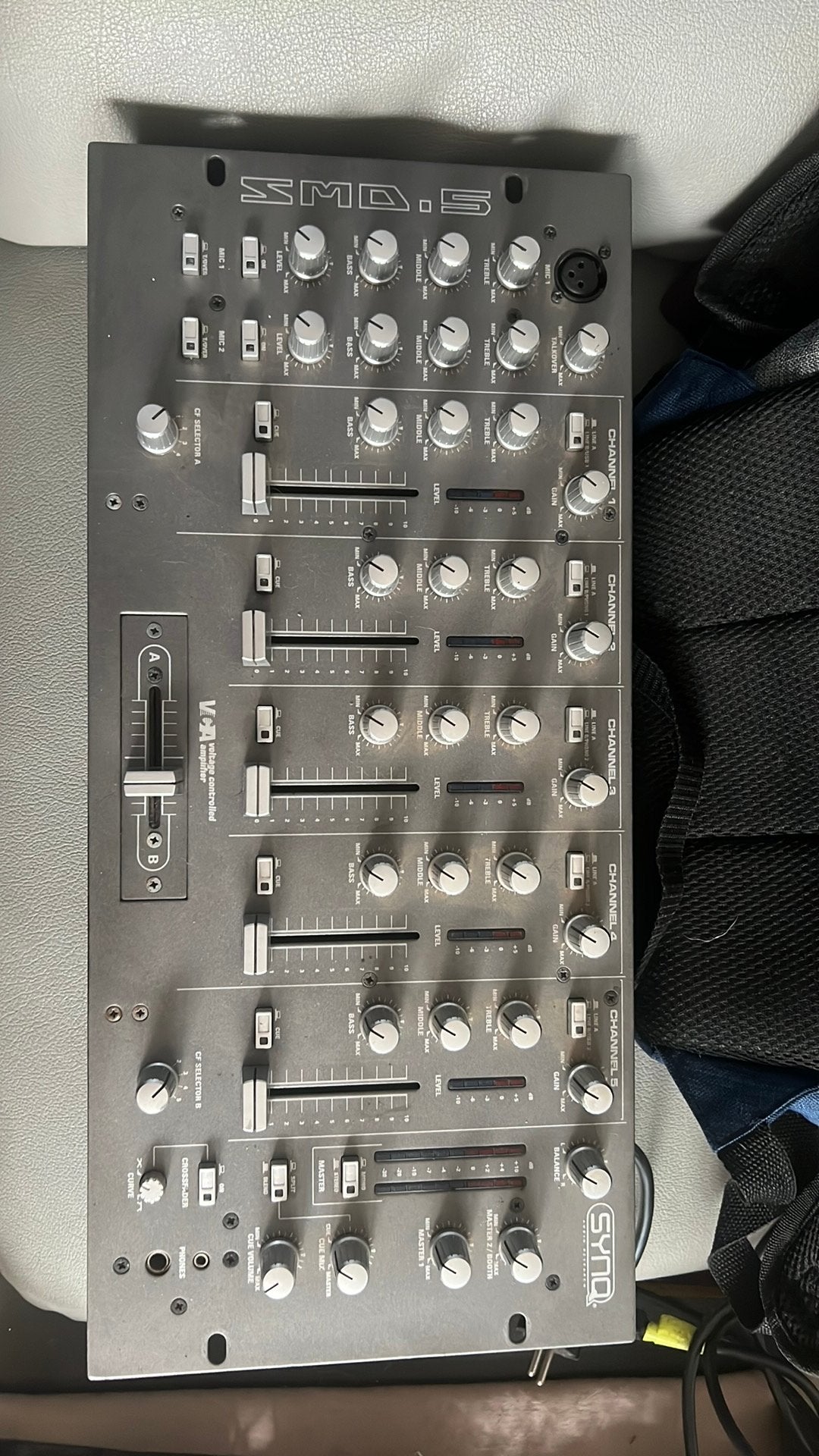 Mengpaneel, Muziek en Instrumenten, Ophalen of Verzenden, Gebruikt, 5 tot 10 kanalen, Microfooningang