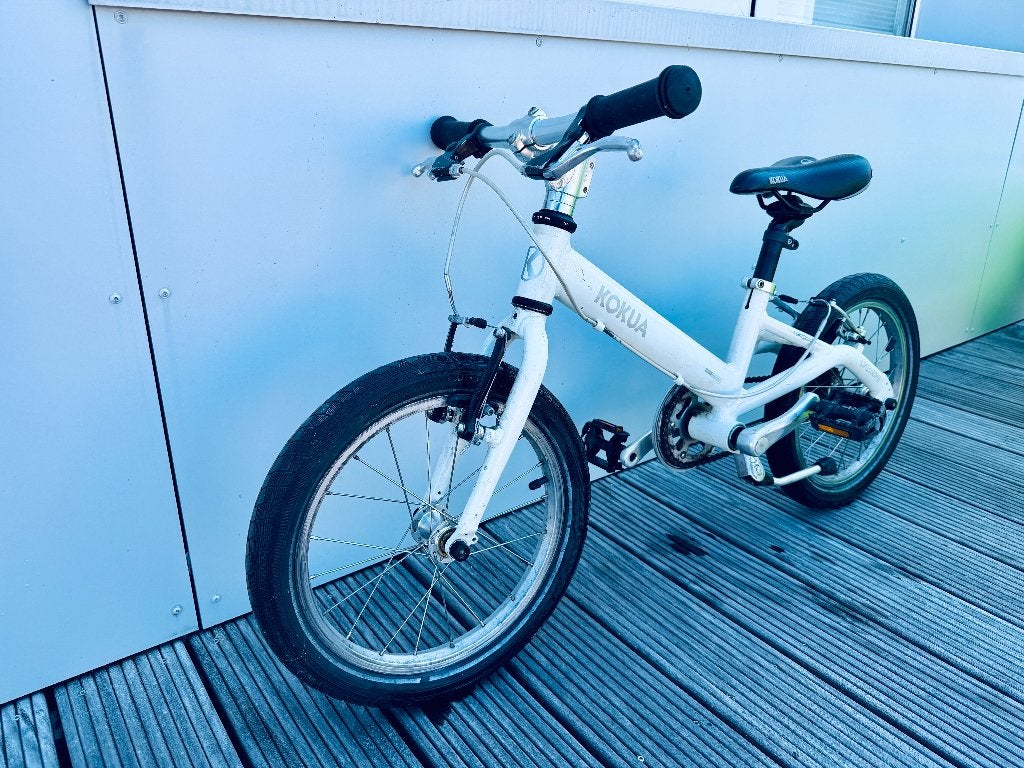 Witte kinderfiets 16 inch Kokua LiketoBike, Frein sur jante, 16 à 20 pouces, Enlèvement, Utilisé
