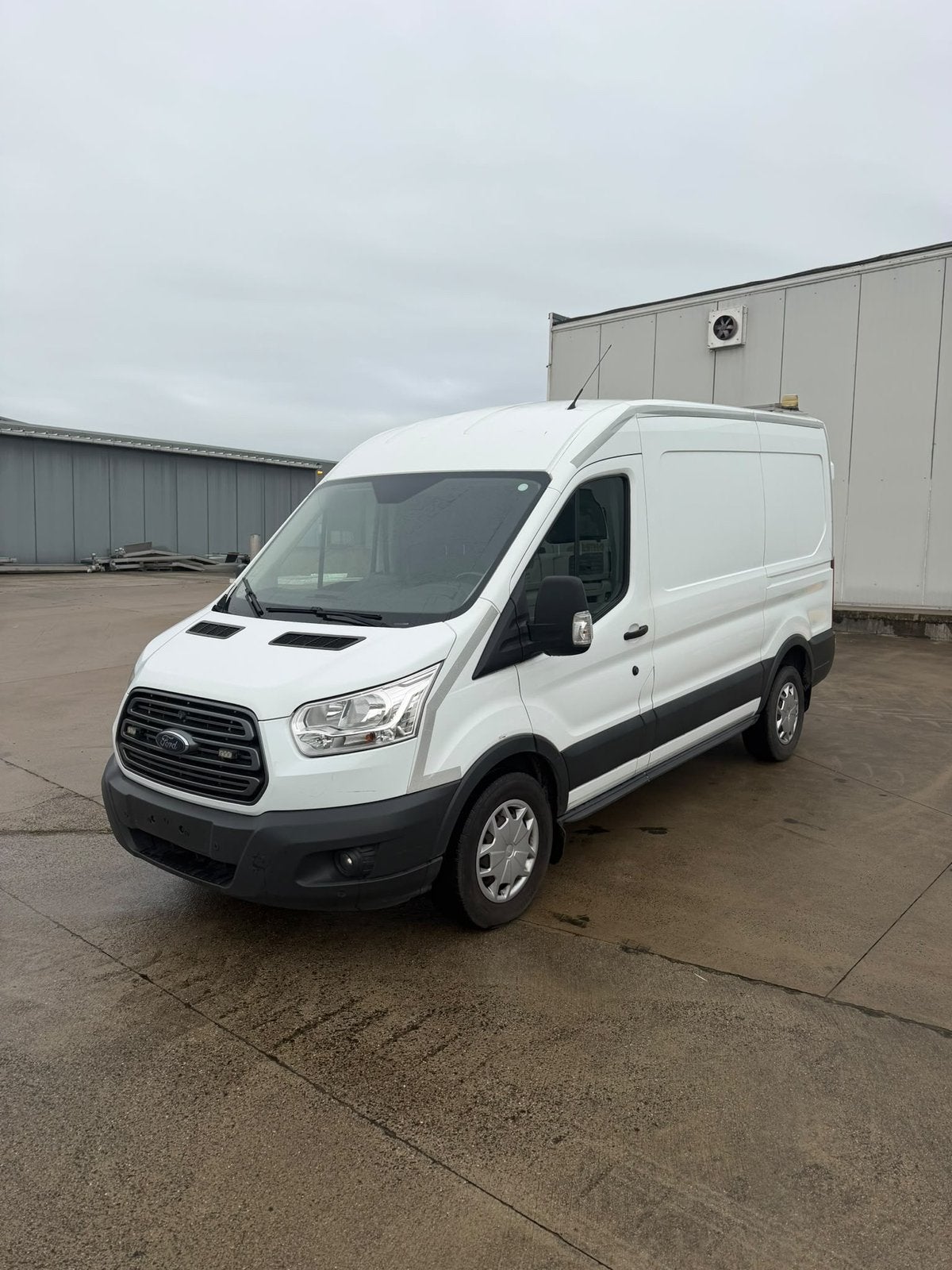 Ford Transit, Achat, Euro 6, Boîte manuelle, Noir