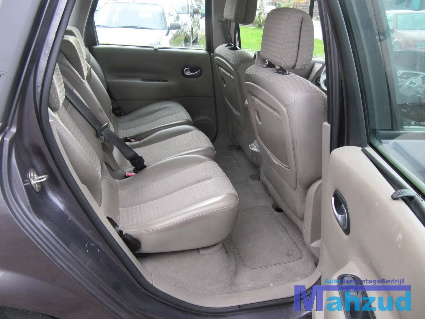 RENAULT SCENIC 2 BEIGE LEER INTERIEUR GEEL COMPLEET, Auto-onderdelen, Renault Group, Gebruikt, Contact.group@renault.com, Renault