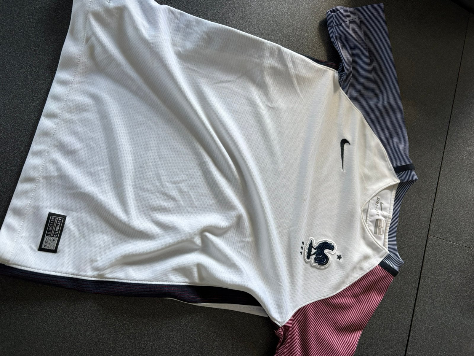 Frankrijk uitshirt EK 2016 Nike - Maat L (147-158), Sport en Fitness, Ophalen of Verzenden, Gebruikt, Shirt
