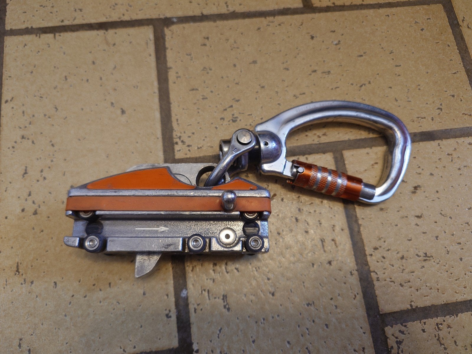 Söll GlideLoc Systems Comfort Fall Arrestor (new prijs 1000), Sport en Fitness, Ophalen of Verzenden, Zo goed als nieuw, Klimsport-accessoire