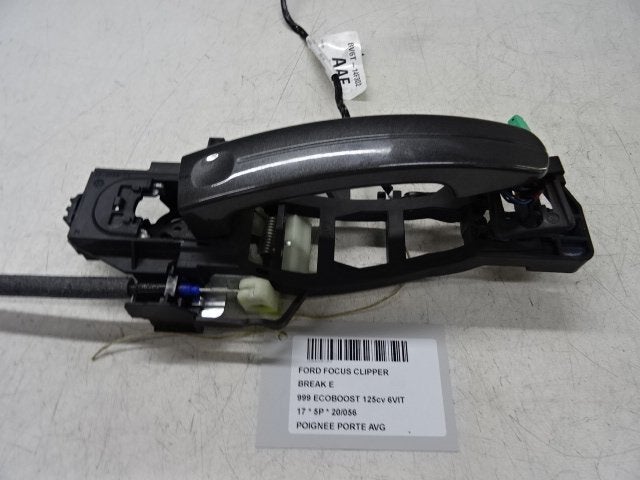 POIGNEE EXTERIEURE AVANT GAUCHE Ford Focus 3 Wagon, Autos : Pièces & Accessoires, Utilisé, Avant, Ford