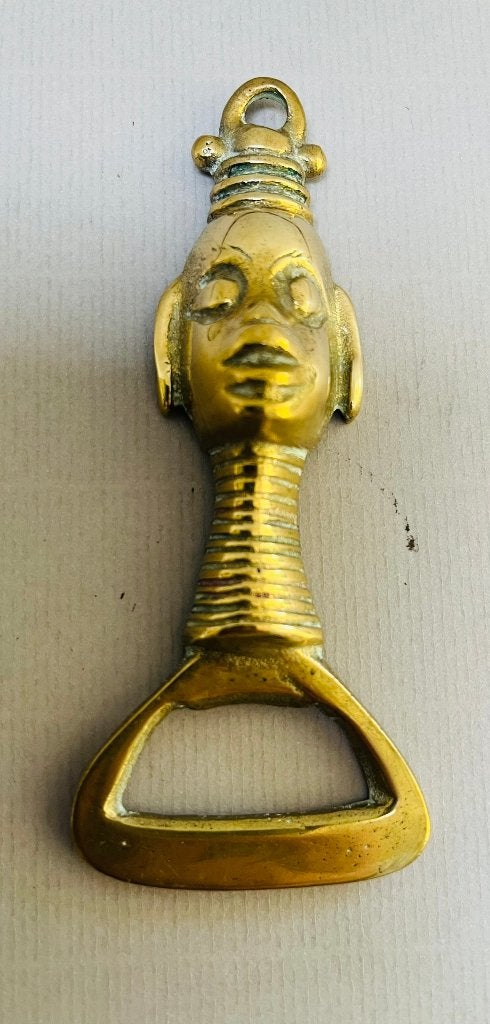 Ouvre-bouteille vintage en laiton — Tête africaine —tribal, Antiquités & Art, Enlèvement ou Envoi