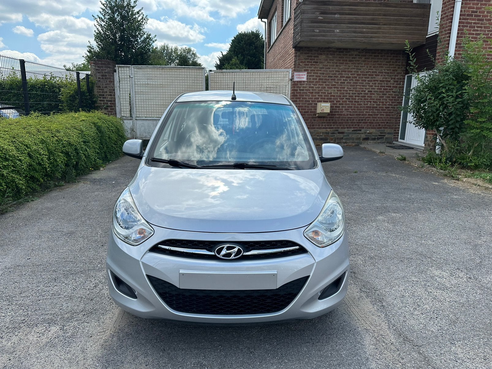 HYUNDAI I10 • 40.000KM • CARNET D’ENTRETIEN COMPLET •, Autos, Hyundai, Achat, 998 cm³, Entreprise, Boîte manuelle