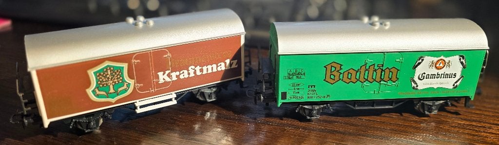 3471. 2 H0 Märklin overdekte auto's., Ophalen of Verzenden, Zo goed als nieuw, Wagon, Märklin