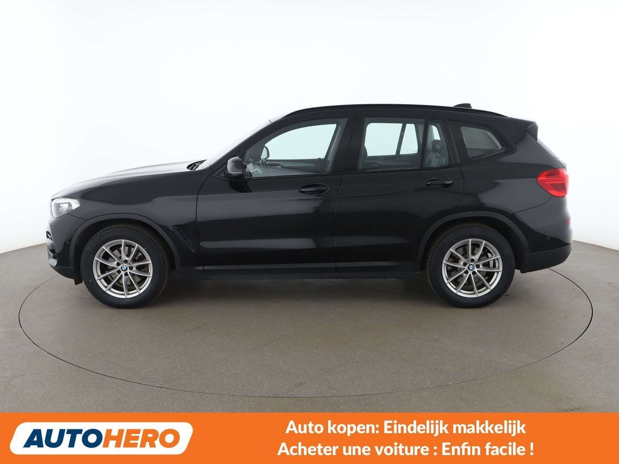 BMW X3 sDrive 18d Lounge (année de construction 2019), Autos, BMW, Achat, 164 g/km, Noir, X3