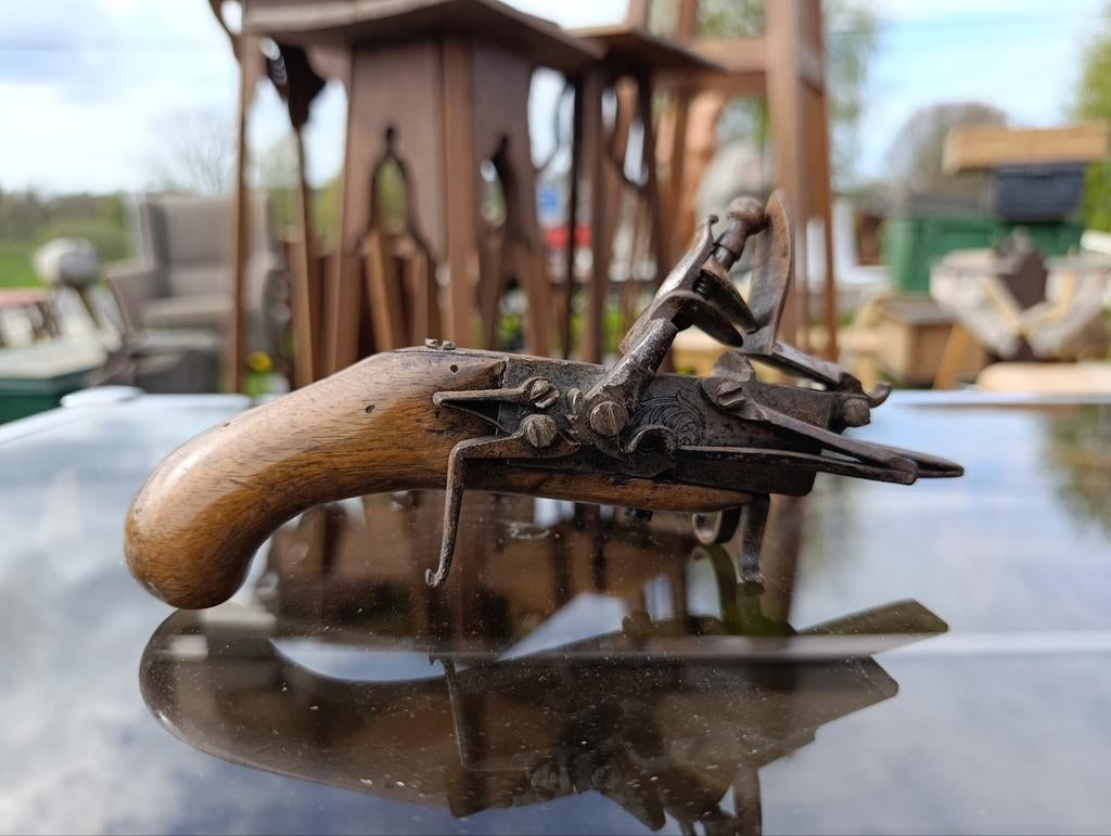 Beau petit pistolet briquet à silex, Enlèvement ou Envoi