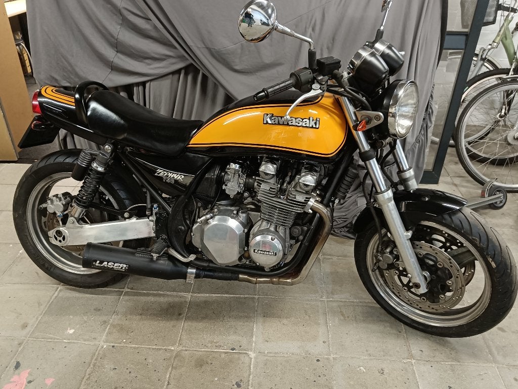 Kawazaki Zephyr 750 1992, Motoren, 750 cc, Sportuitlaat, Occasion, 4 cilinders