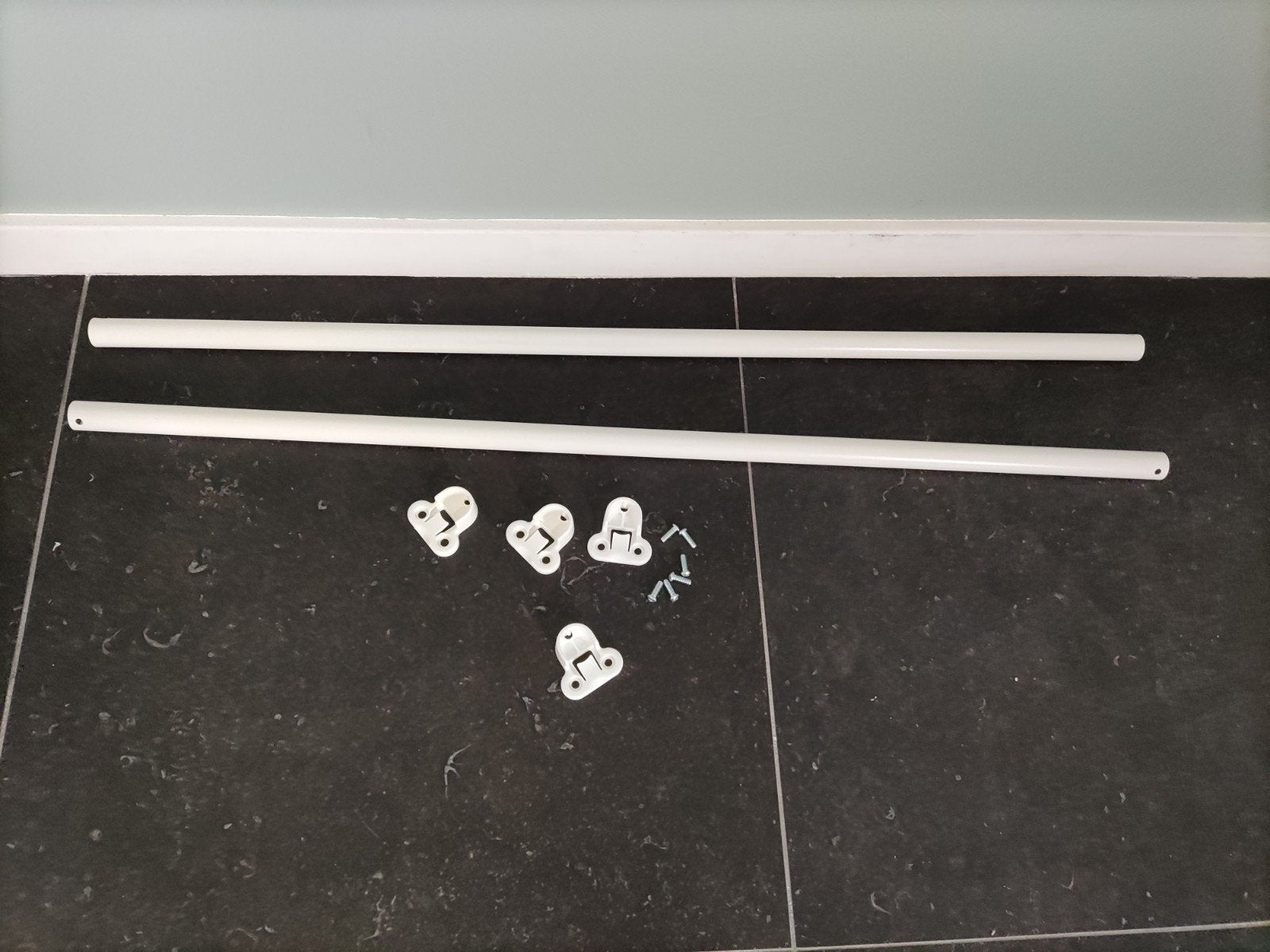 Twee IKEA Pax kledingroedes 100 cm, Ophalen