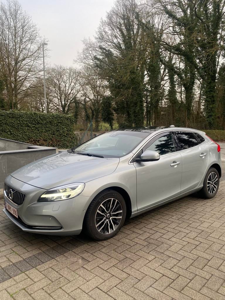 Volvo v40 full optie & extras, Auto's, Automaat, Diesel, Particulier, V40