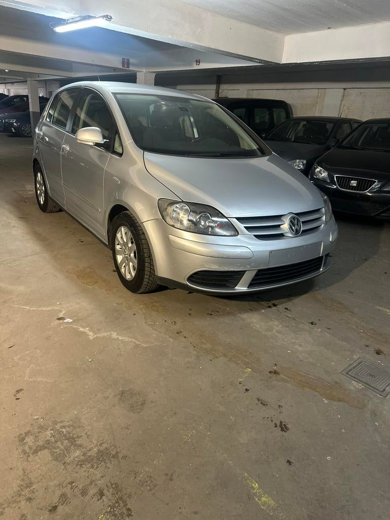 Golf+ automaat 1.6 benzine, Auto's, Mercedes-Benz, Automaat, Particulier, Centrale vergrendeling, Te koop