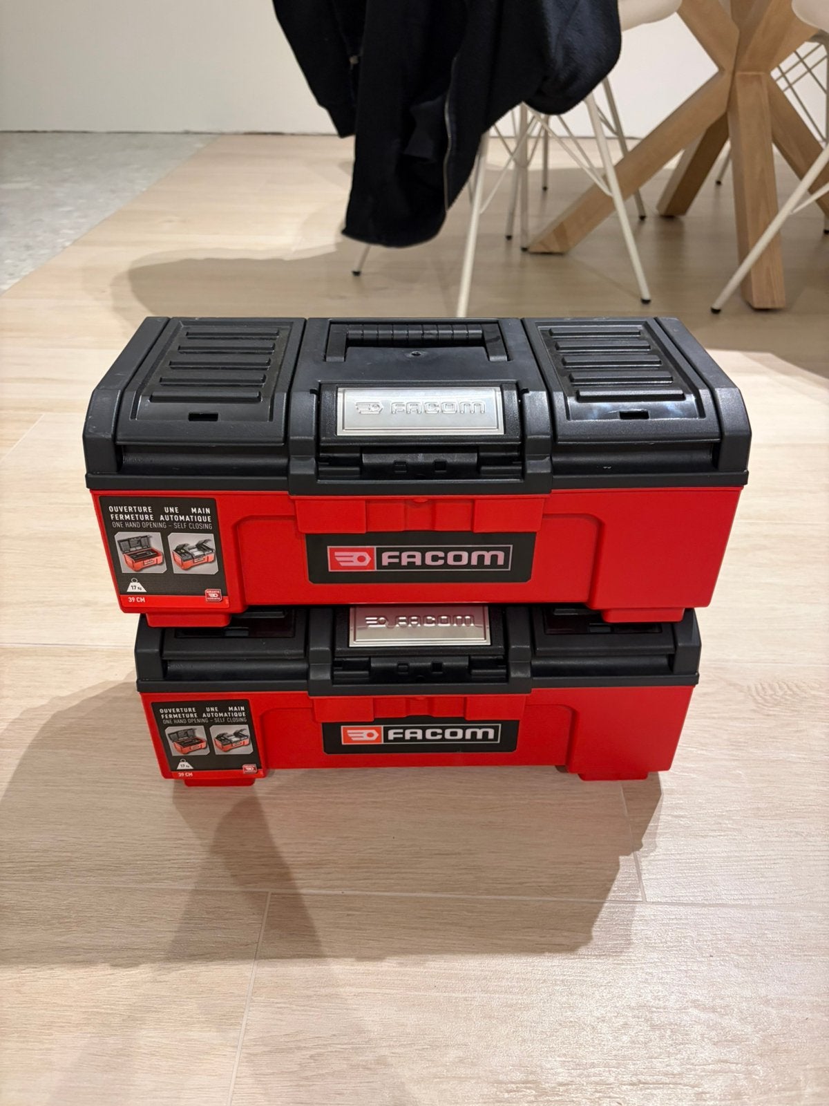 Facom doos 19 inch, Ophalen, Zo goed als nieuw