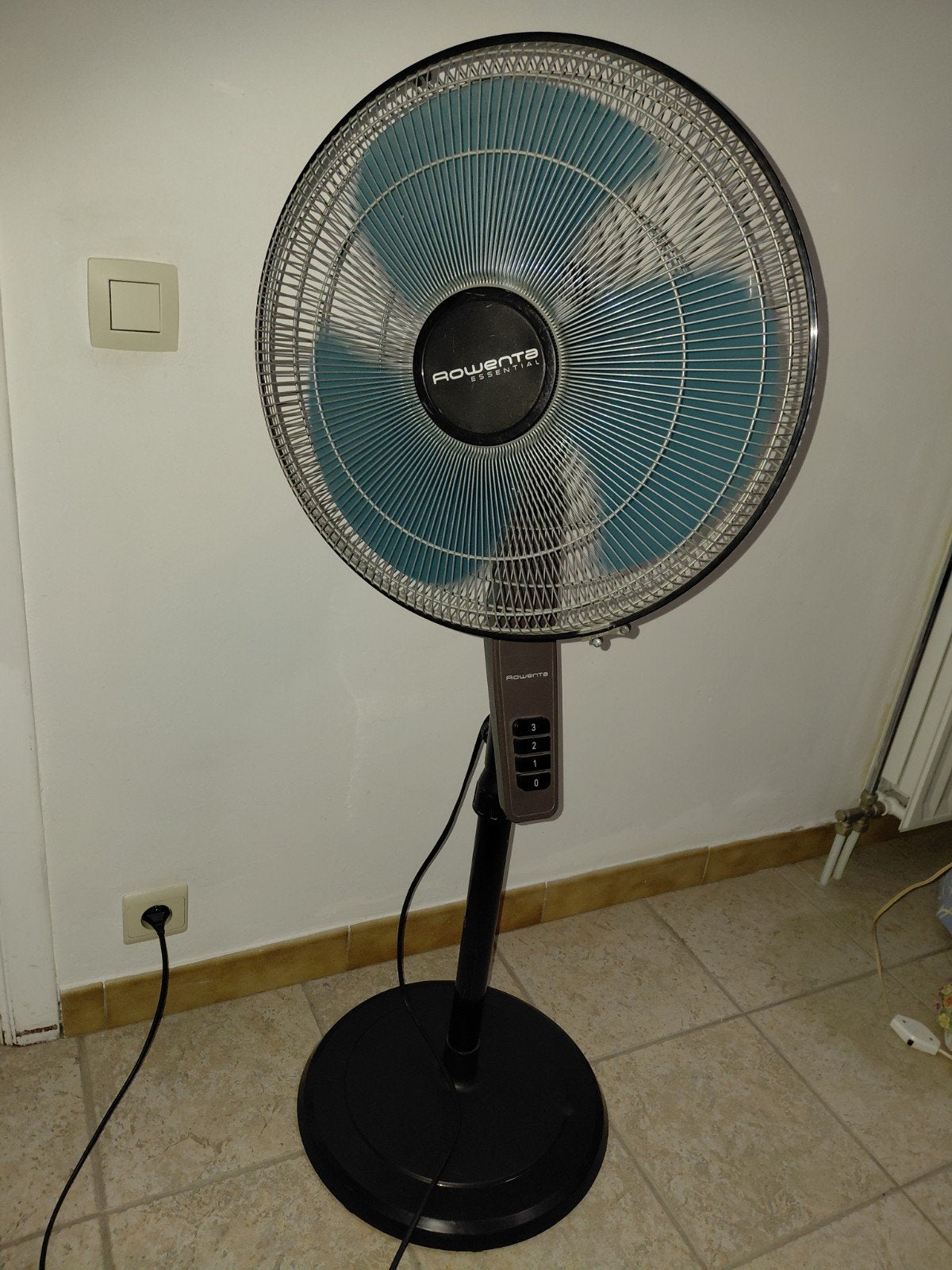 Ventilateur sur pied rowenta Essential, Electroménager, Enlèvement
