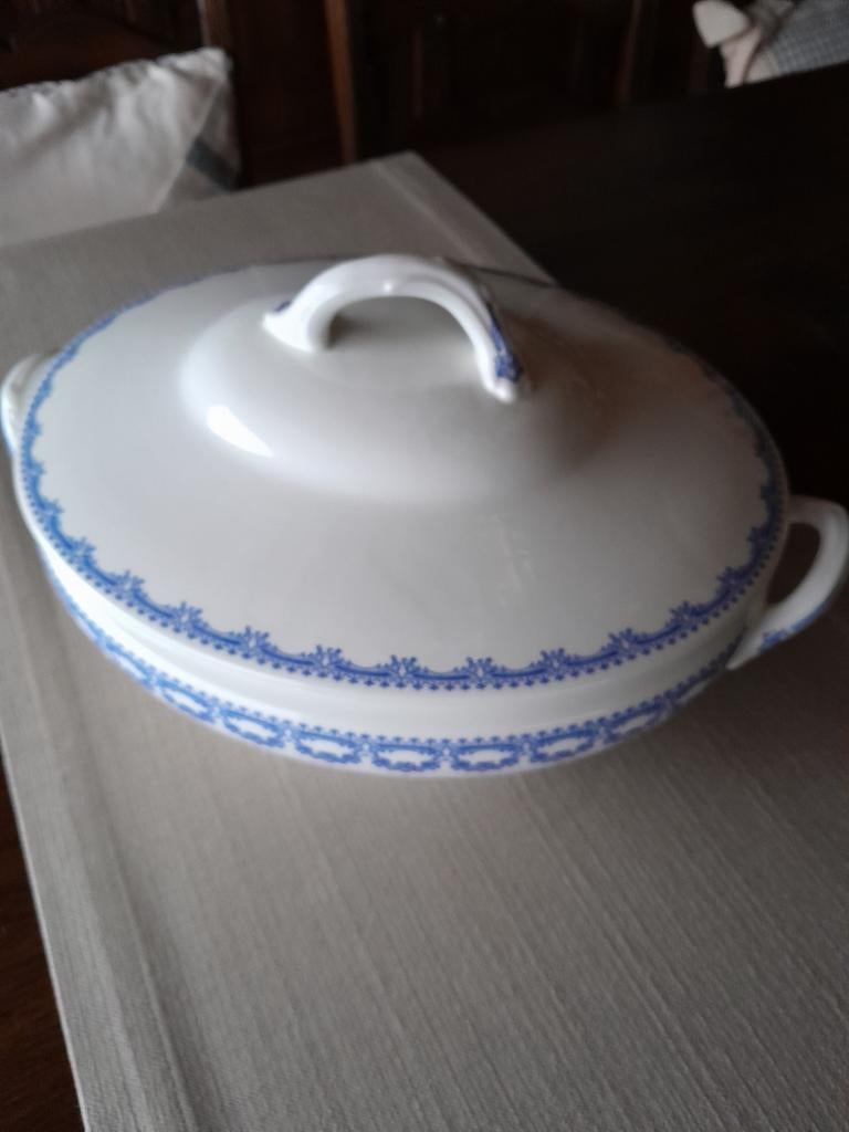 Kom met deksel, Ophalen