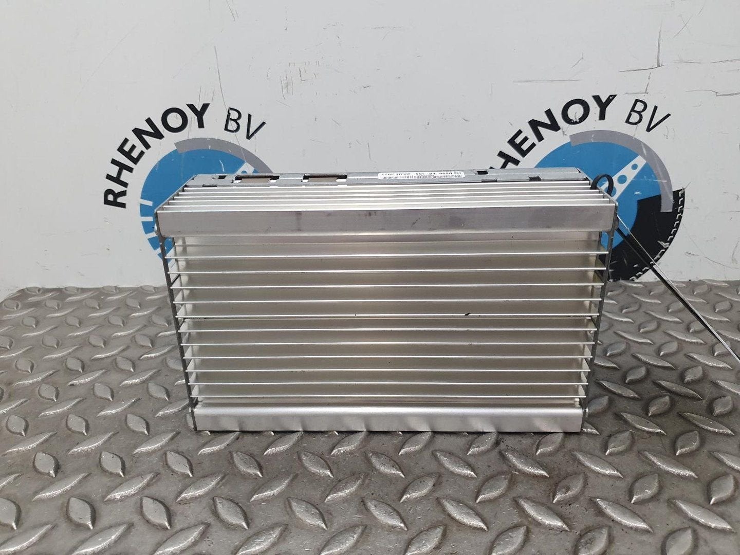 BMW 5 SERIES 523i High Executive VERSTERKER UNIT AUDIO 92413, Ophalen of Verzenden, Gebruikt, Stiba lid