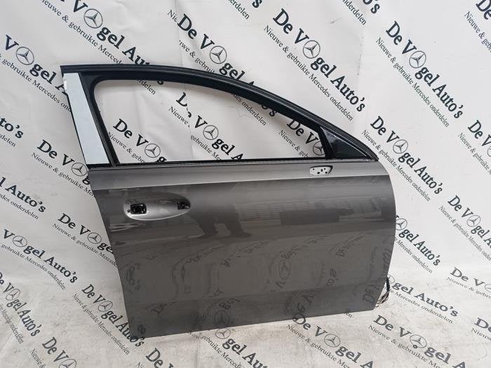 Portière 4portes avant droite d'un Mercedes A-Klasse (7787), 3 mois de garantie, Utilisé, Porte, -