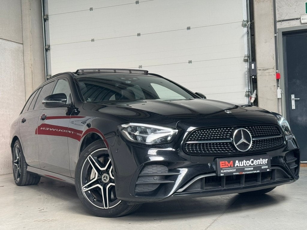 Mercedes E 300 DE PHEV AMG Night Ed. Pano-LED-C.Play-ACC-BTW, Auto's, Mercedes-Benz, Automaat, Dealer onderhouden, Achterwielaandrijving