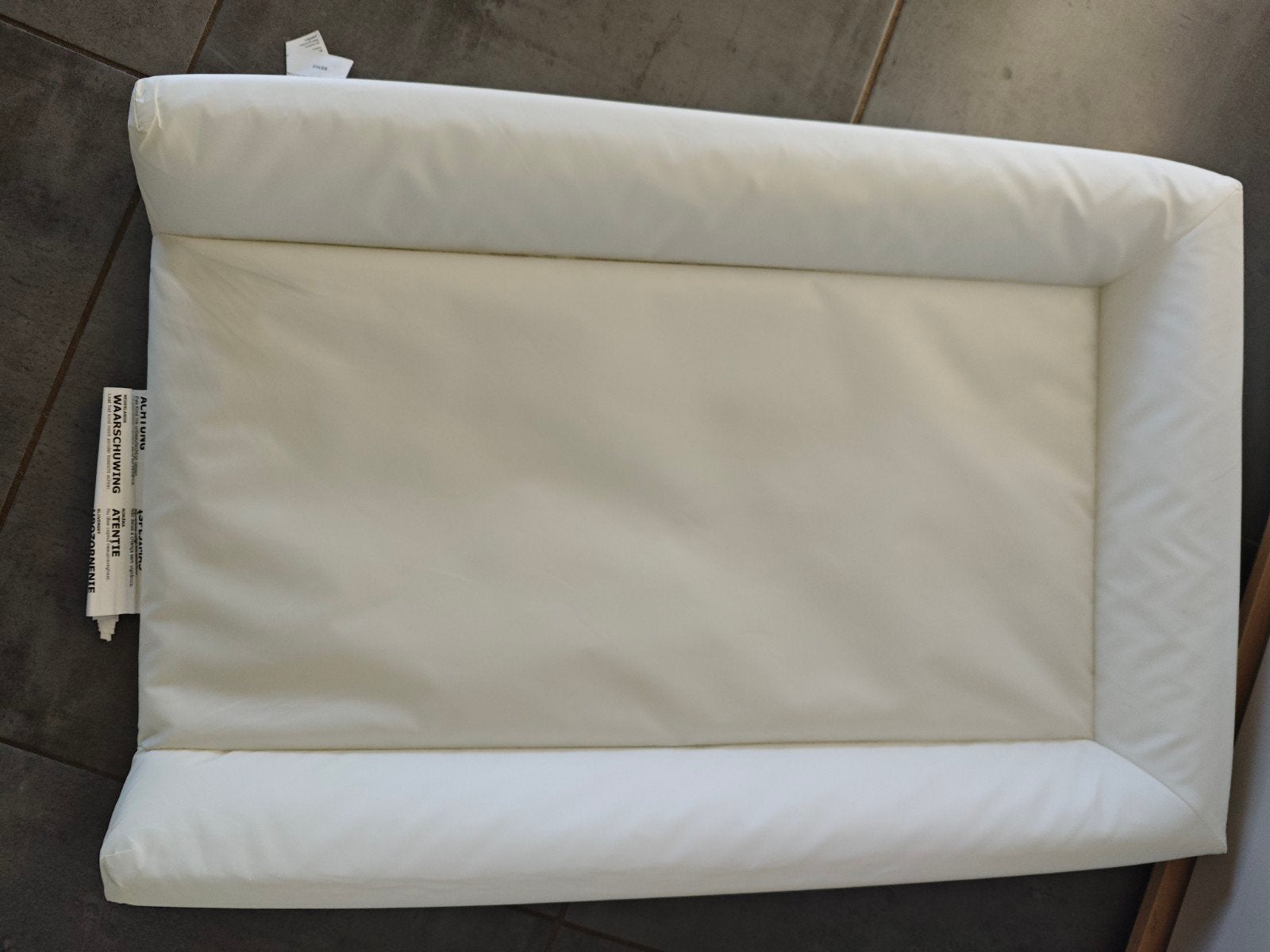 Aankleedkussen vadra Ikea, Kinderen en Baby's, Aankleedkussen, Zo goed als nieuw, Standaard, Ophalen