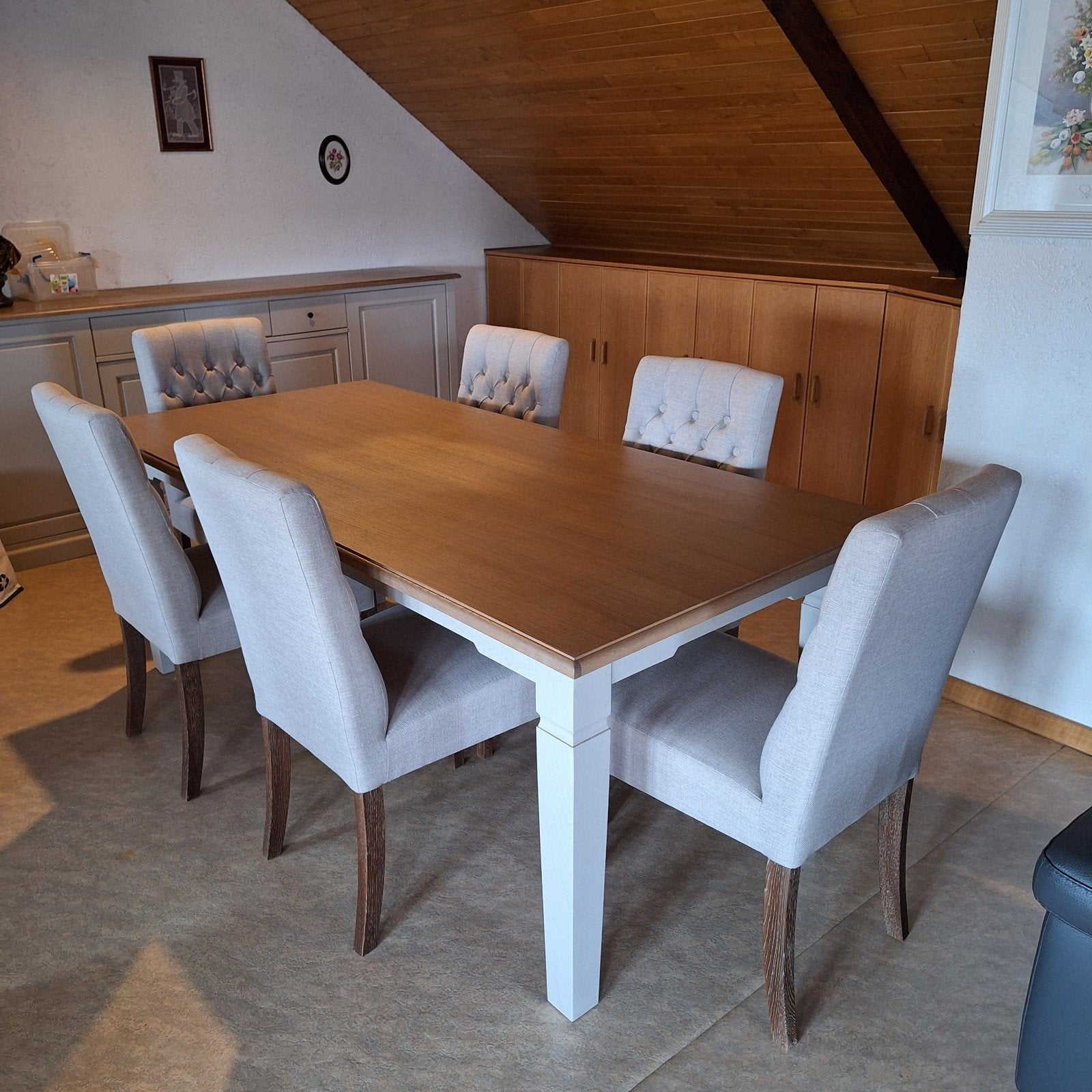Eetkamer, Enlèvement
