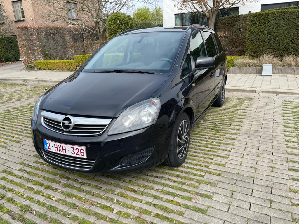 Opel zafira 2011 7Platzen met euro 5 klaar voor vakantie, Auto's, Opel, Particulier, Zafira, ABS, Adaptive Cruise Control, Airbags