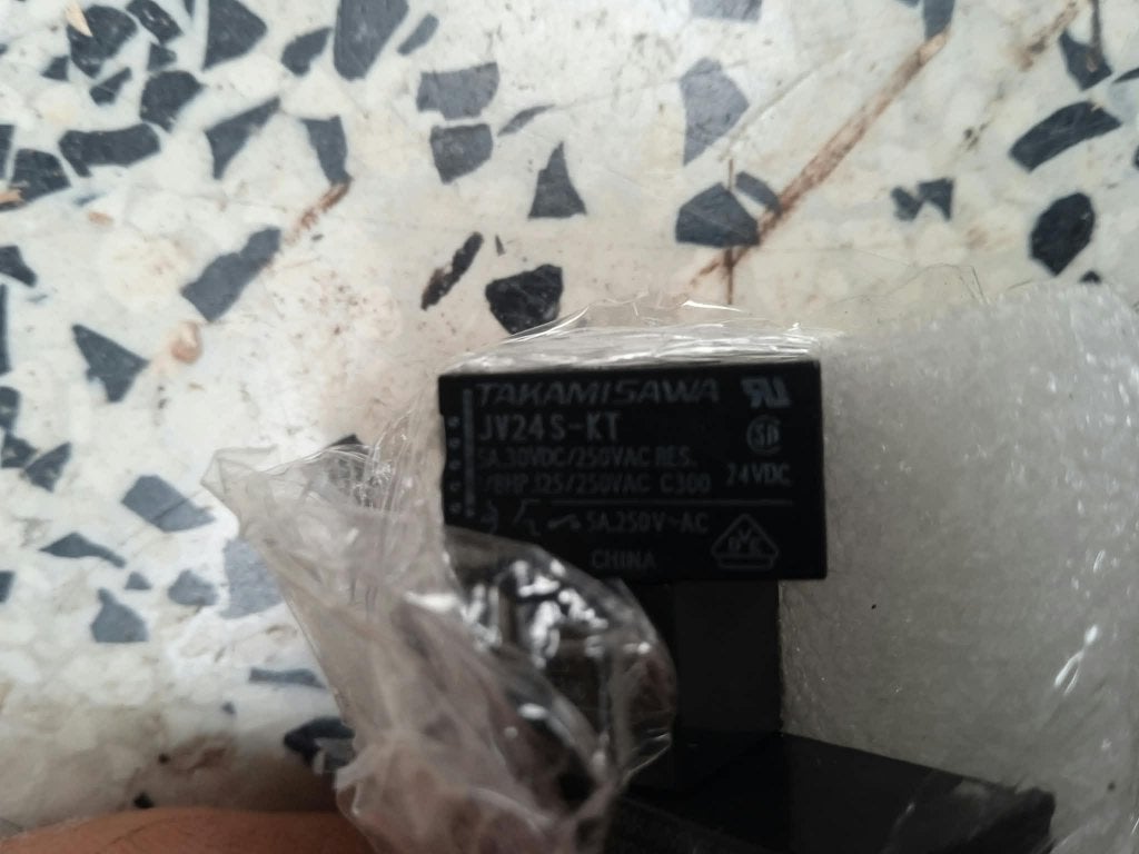 Relais de puissance JV24S-KT JV-24S-KT JV24-KT 4 broches, Enlèvement ou Envoi, Neuf, Relais
